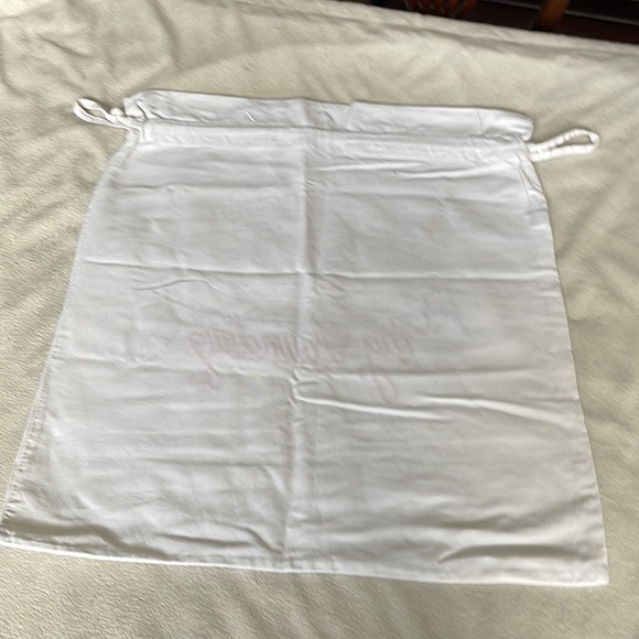 Buckhead Betties Laundry Bag Embroidered &  Cinch Top - Picture 2 of 11